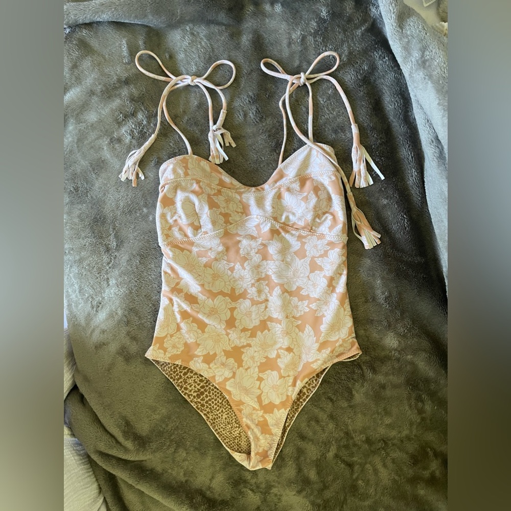 ACACIA Naked Magnolia one piece suit M